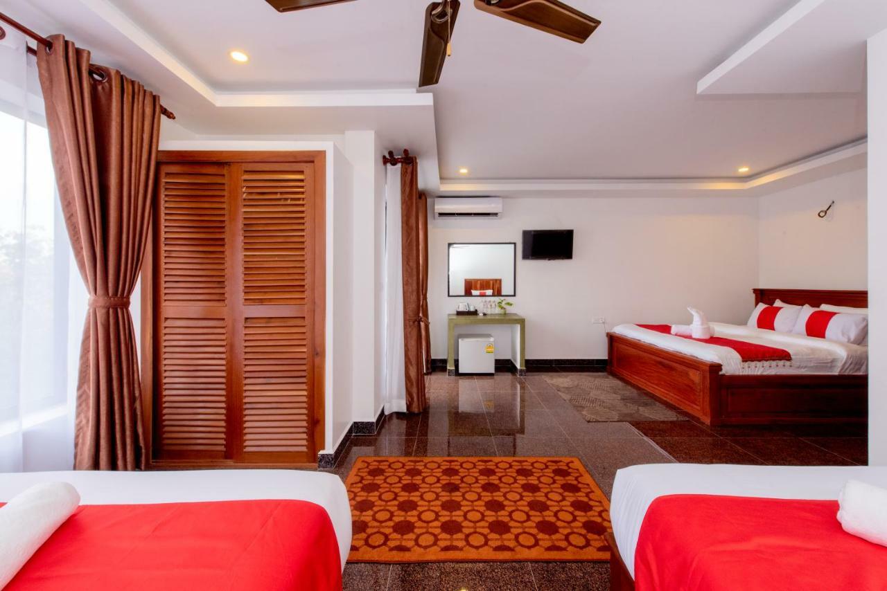 The Unique Angkor Villa Siem Reap Dış mekan fotoğraf